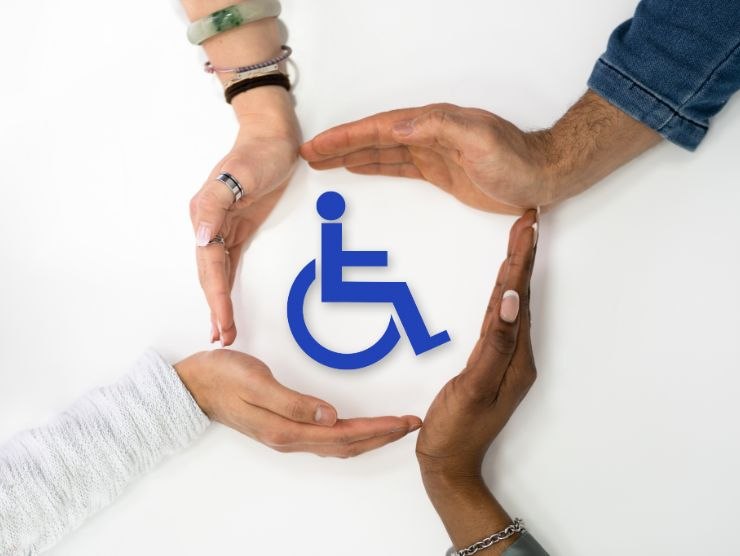 mani in cerchio con simbolo d'invalidità